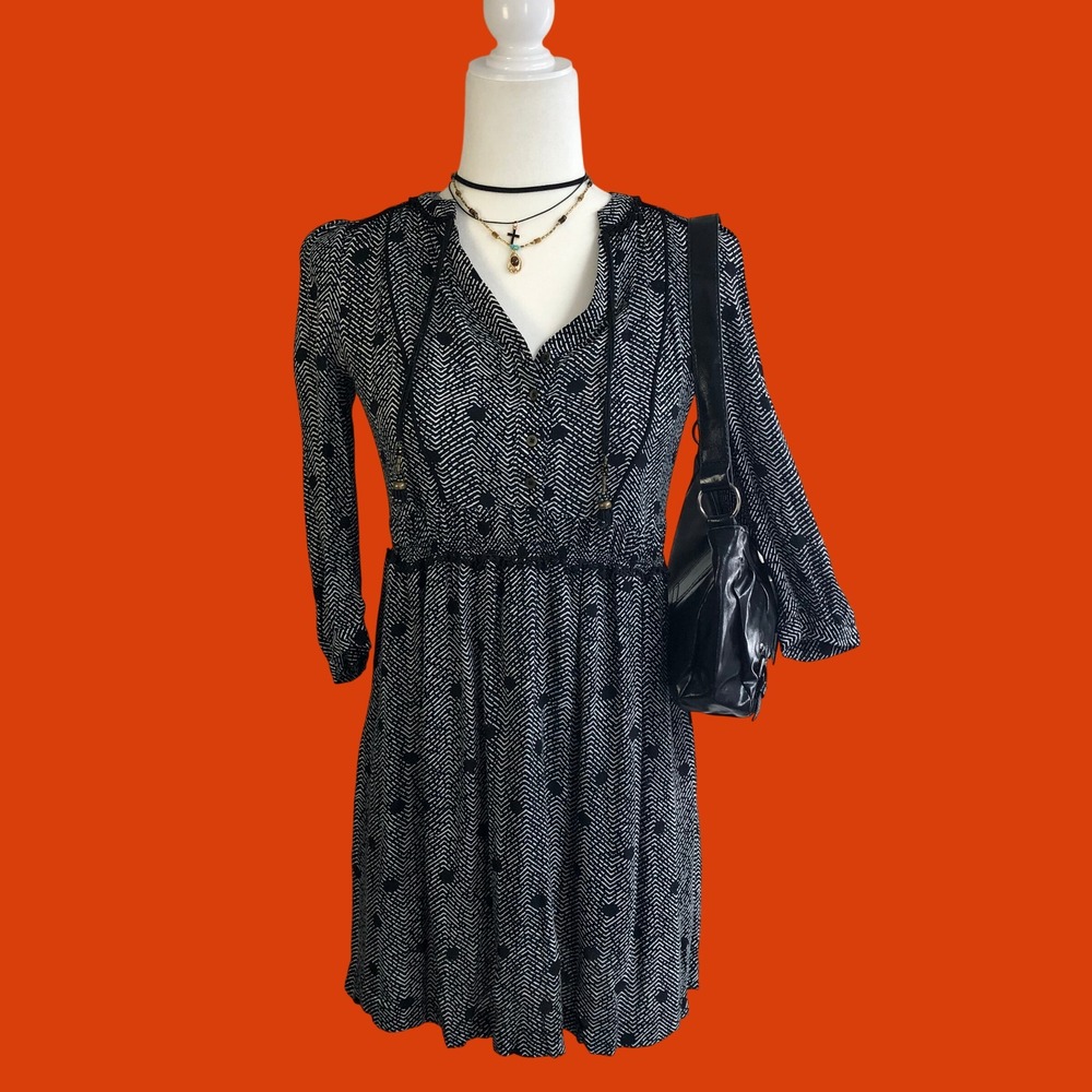 Maeve Anthropologie Black White Printed Long Sleeve Tassel Boho Dress XXS Petite